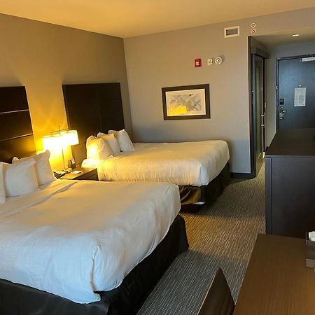 Wingate By Wyndham Altoona Downtown/Medical Center Hotel Ngoại thất bức ảnh