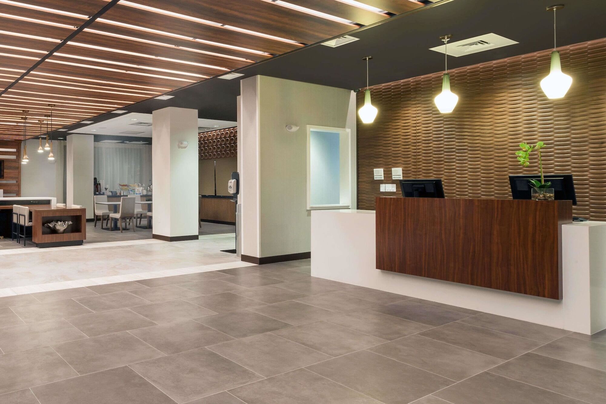 Wingate By Wyndham Altoona Downtown/Medical Center Hotel Ngoại thất bức ảnh